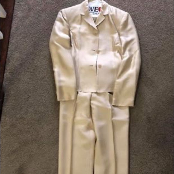 Ann Taylor silk suit - Picture 2 of 2